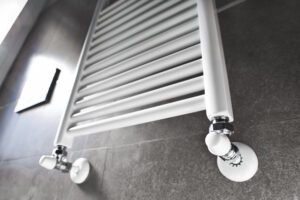 Leistungen, Heizungsinstallation, Heizung, Heizkörper, Geladaris-GmbH, Heizung Backnang